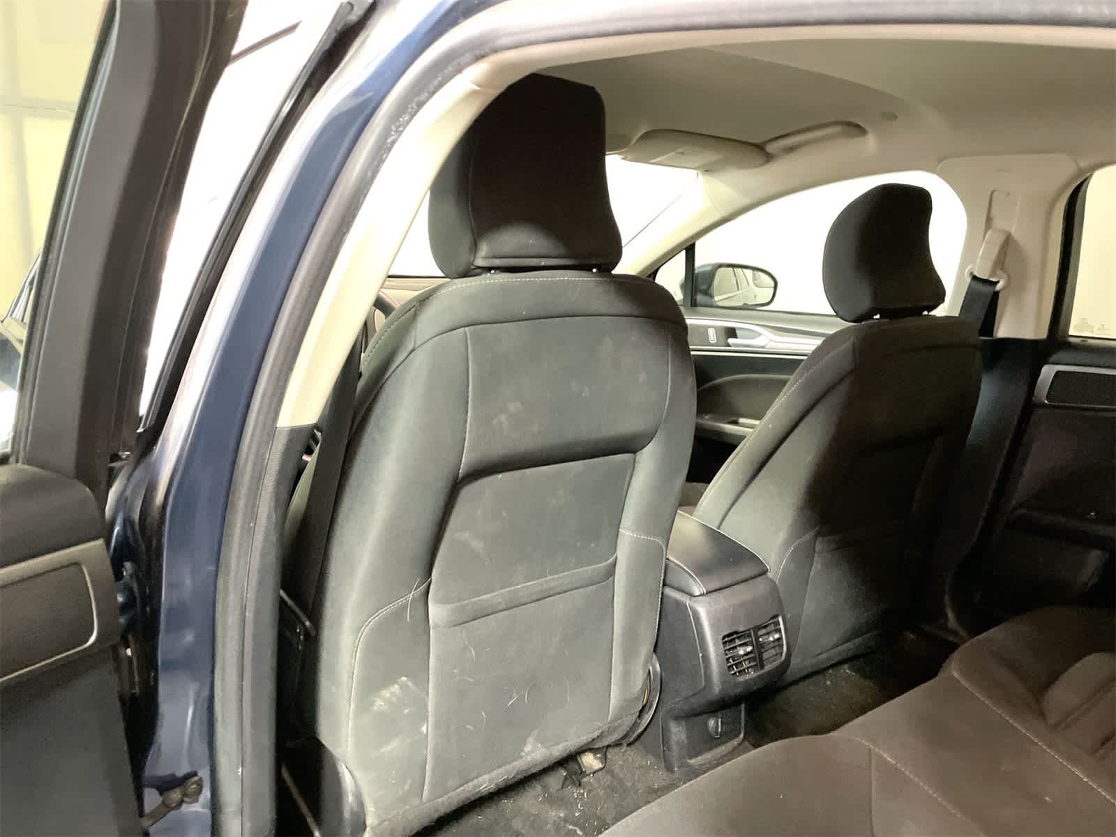 Thumbnail: 2018 Ford Fusion - 12