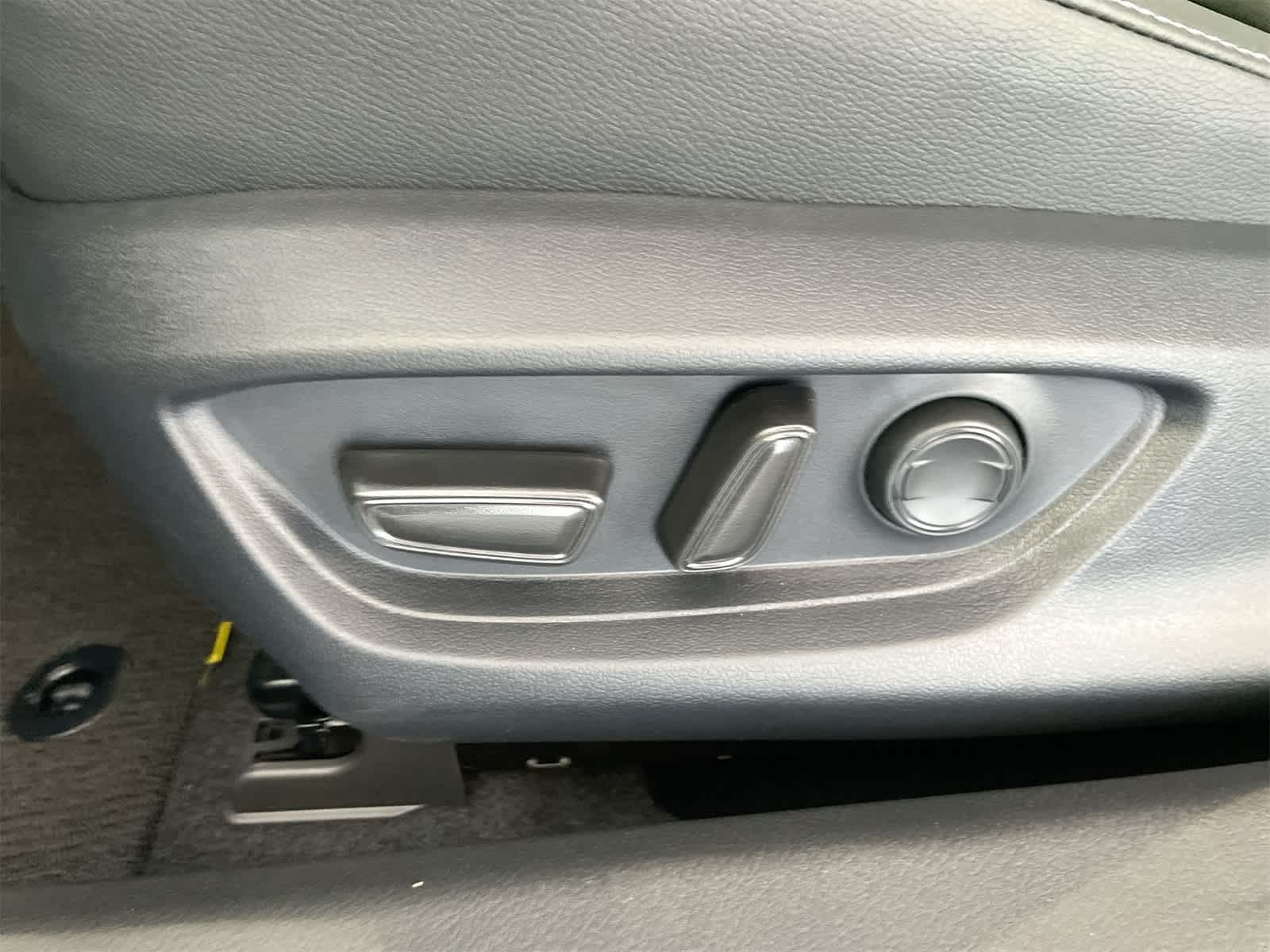 Thumbnail: 2026 Toyota Camry - 11