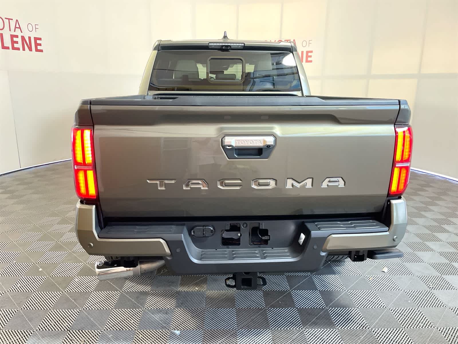 Thumbnail: 2025 Toyota Tacoma - 4