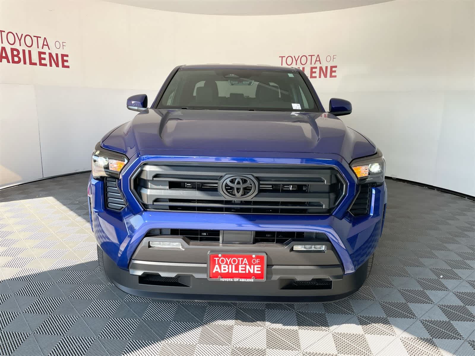 Thumbnail: 2025 Toyota Tacoma - 9