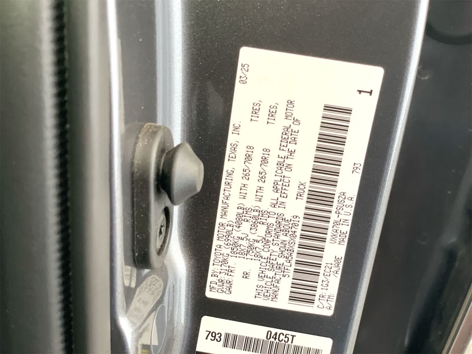 Thumbnail: 2025 Toyota Tundra - 28