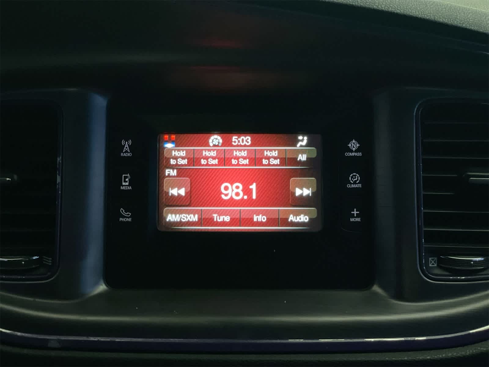 Thumbnail: 2016 Dodge Charger - 19