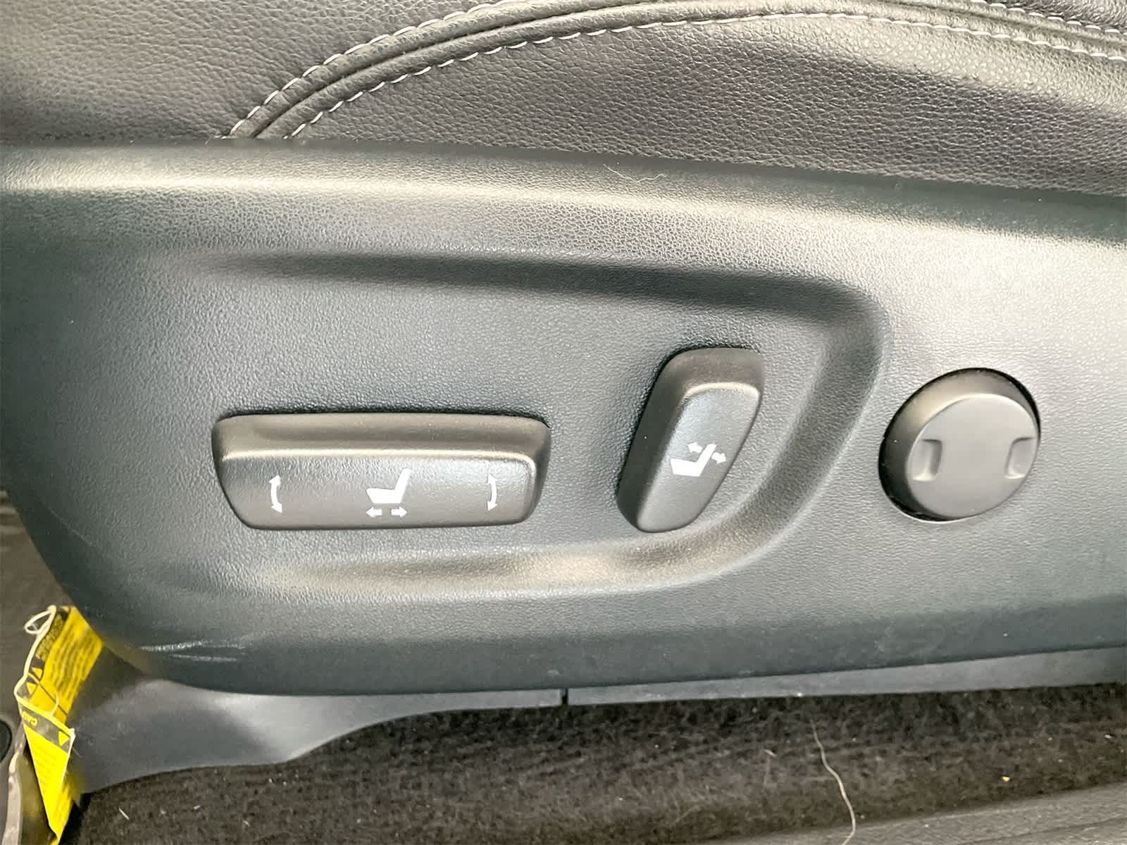 Thumbnail: 2022 Toyota 4Runner - 9