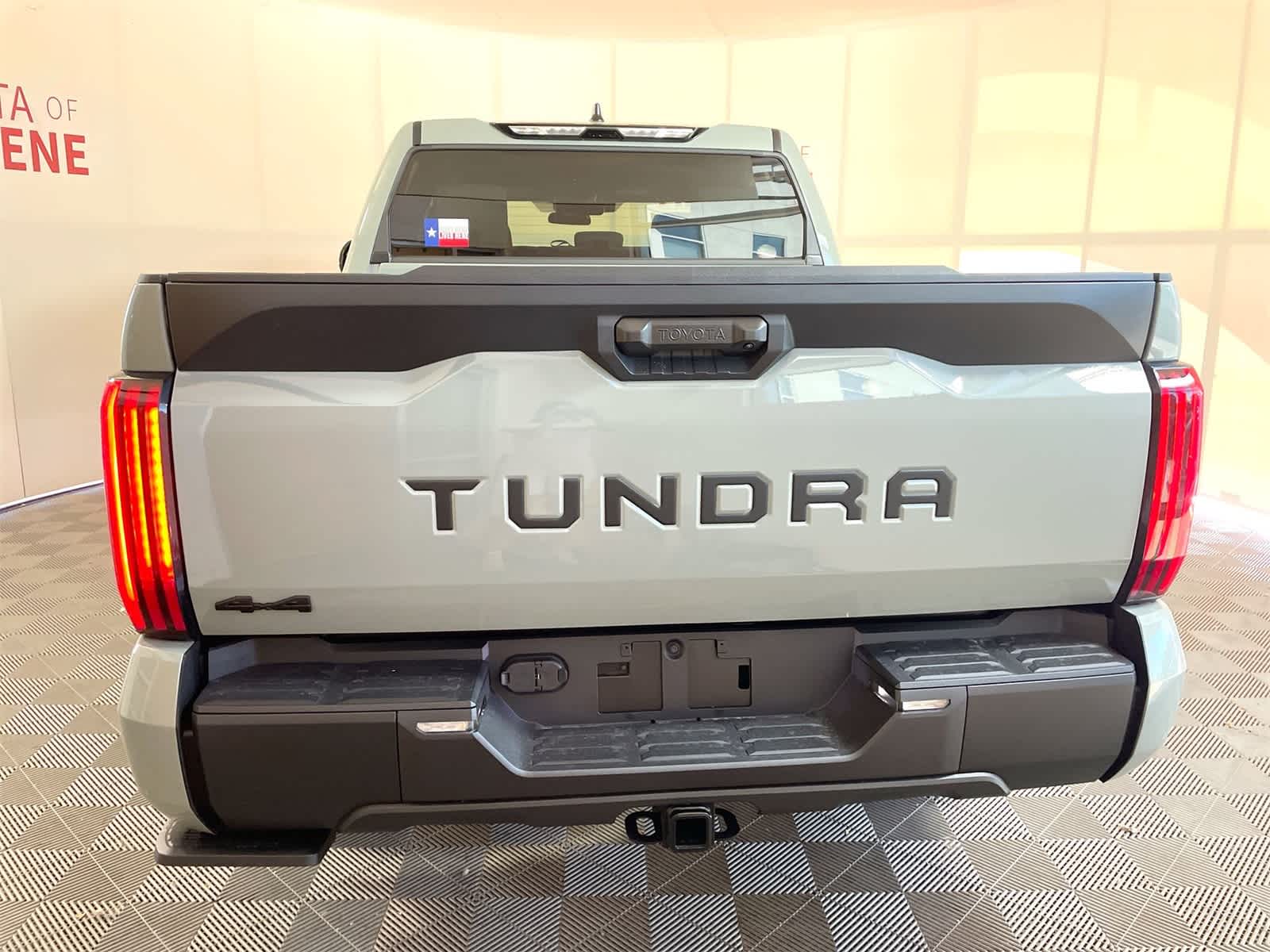 Thumbnail: 2025 Toyota Tundra - 4