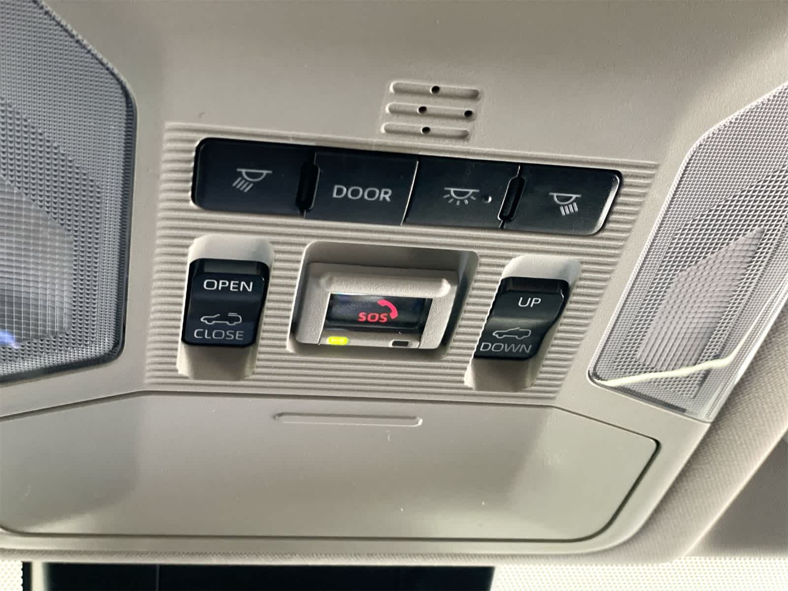 Thumbnail: 2025 Toyota RAV4 - 25