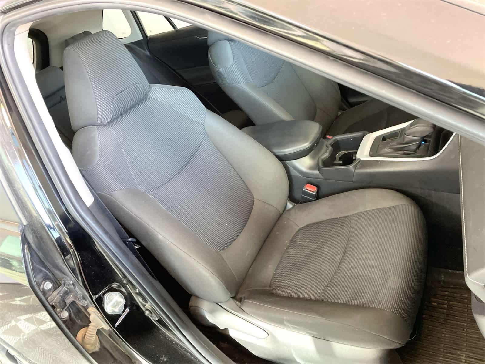 Thumbnail: 2023 Toyota RAV4 - 11