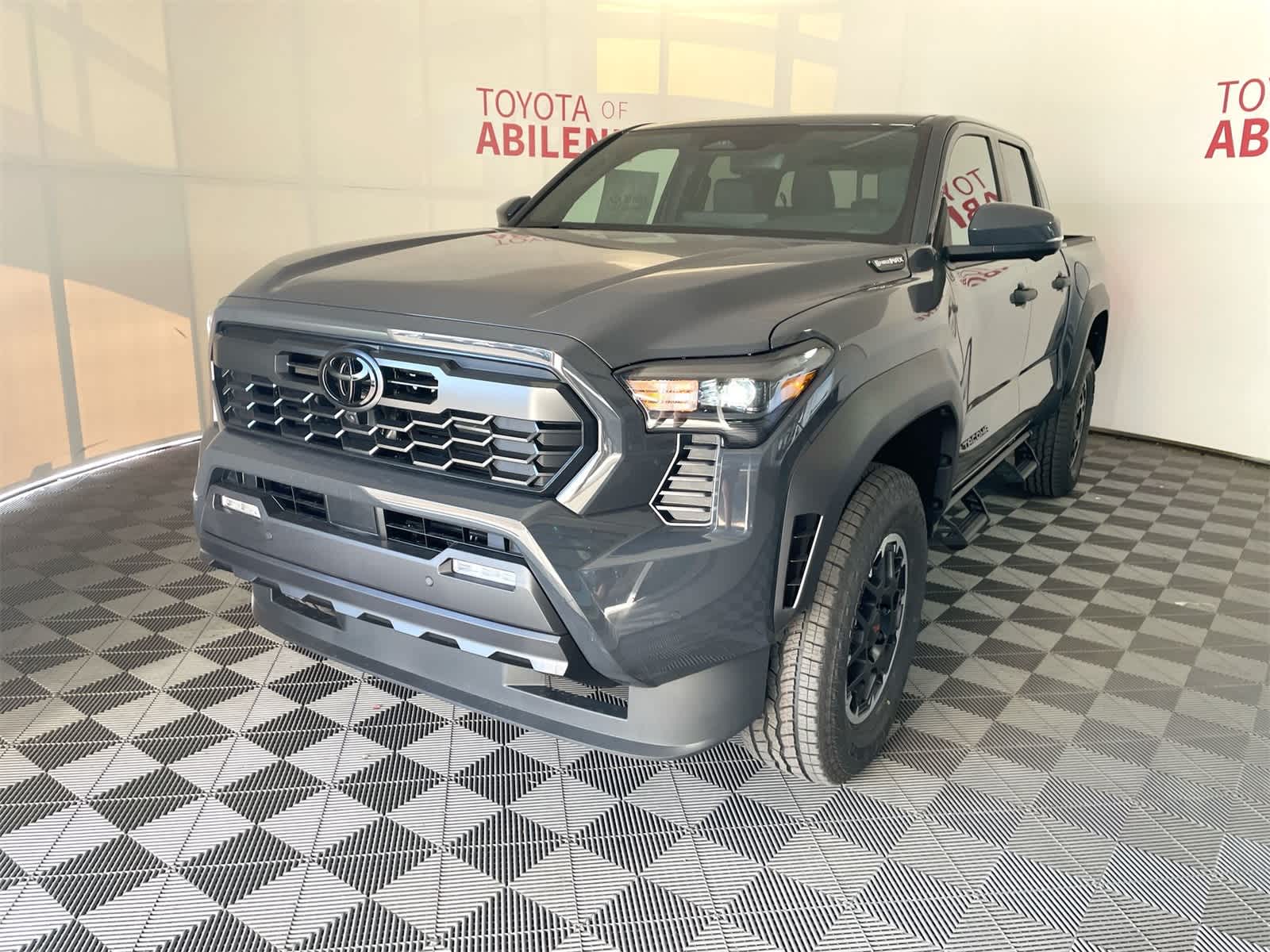 Thumbnail: 2025 Toyota Tacoma - 1