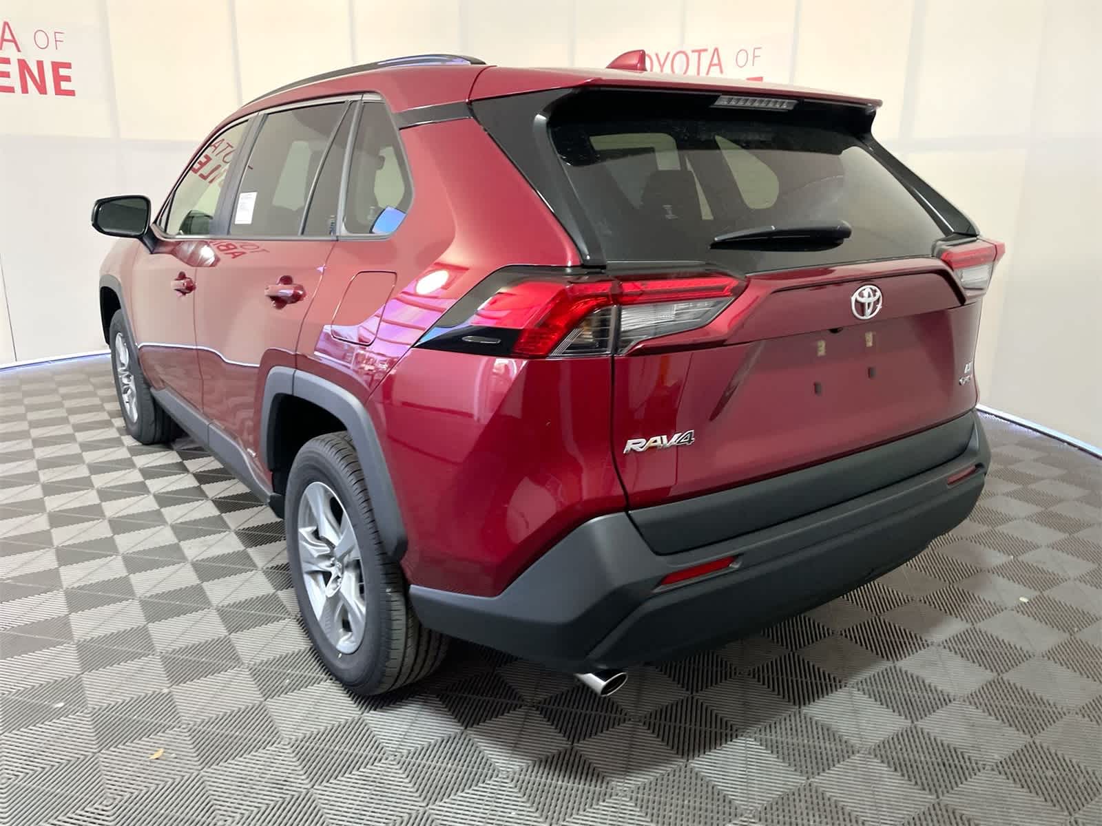 Thumbnail: 2025 Toyota RAV4 - 3