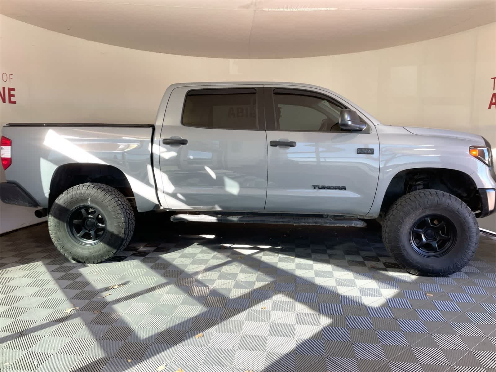 Thumbnail: 2020 Toyota Tundra - 5