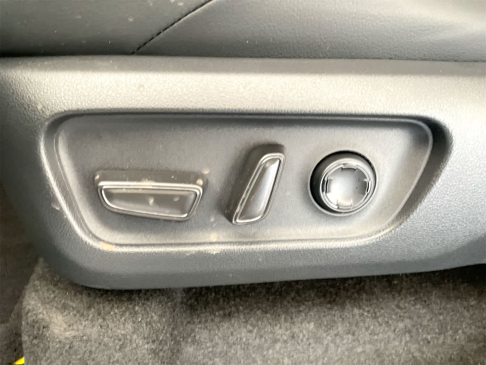 Thumbnail: 2025 Toyota 4Runner - 11