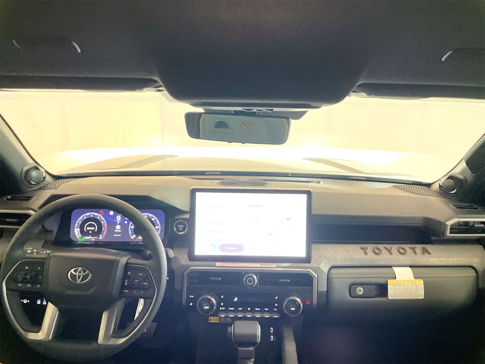 Thumbnail: 2025 Toyota 4Runner - 17