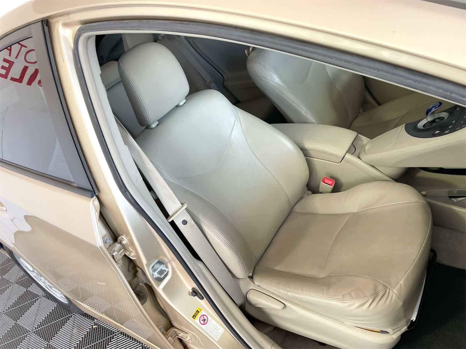 Thumbnail: 2010 Toyota Prius - 12