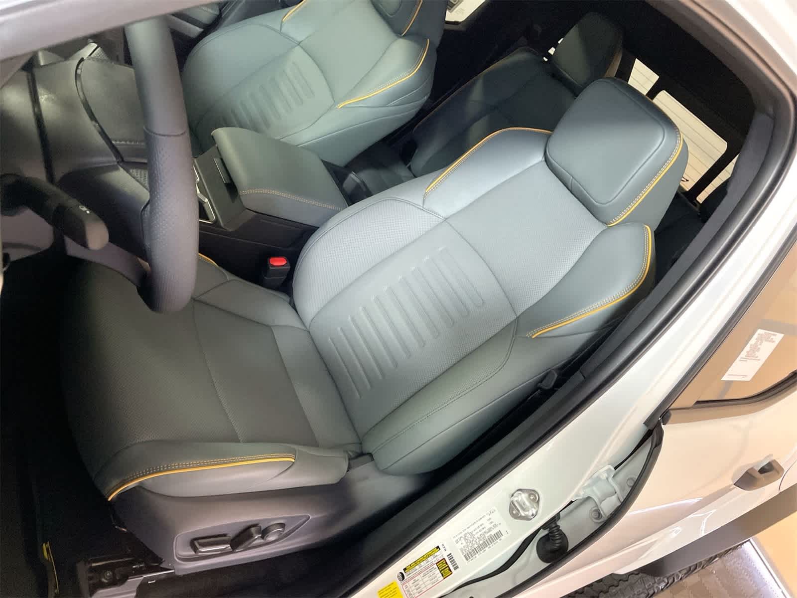 Thumbnail: 2025 Toyota Tacoma - 10