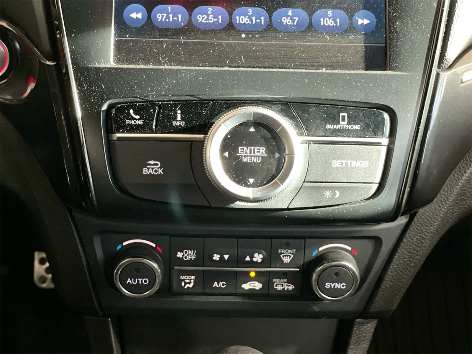 Thumbnail: 2021 Acura ILX - 20