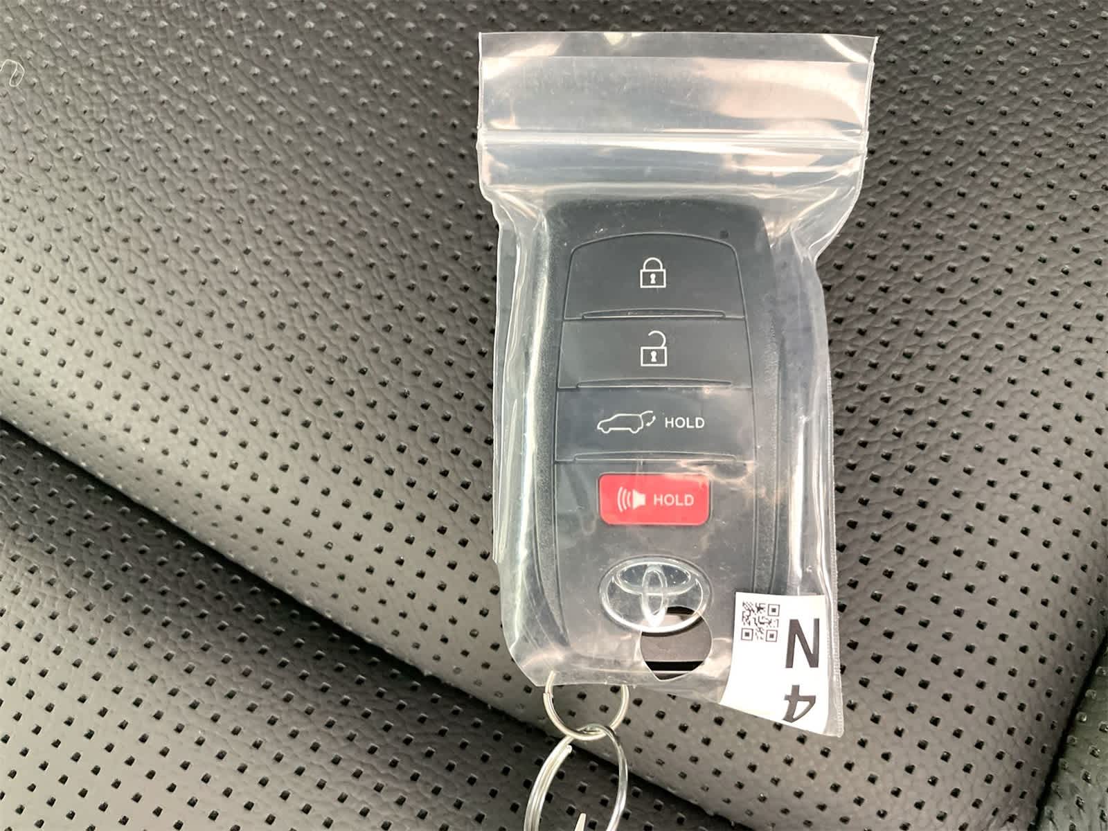 Thumbnail: 2025 Toyota 4Runner - 28