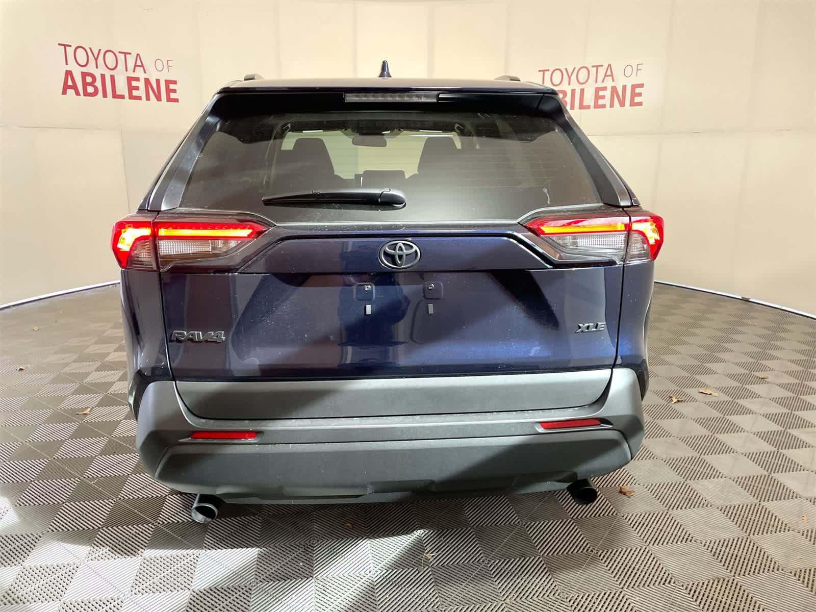 Thumbnail: 2025 Toyota RAV4 - 3