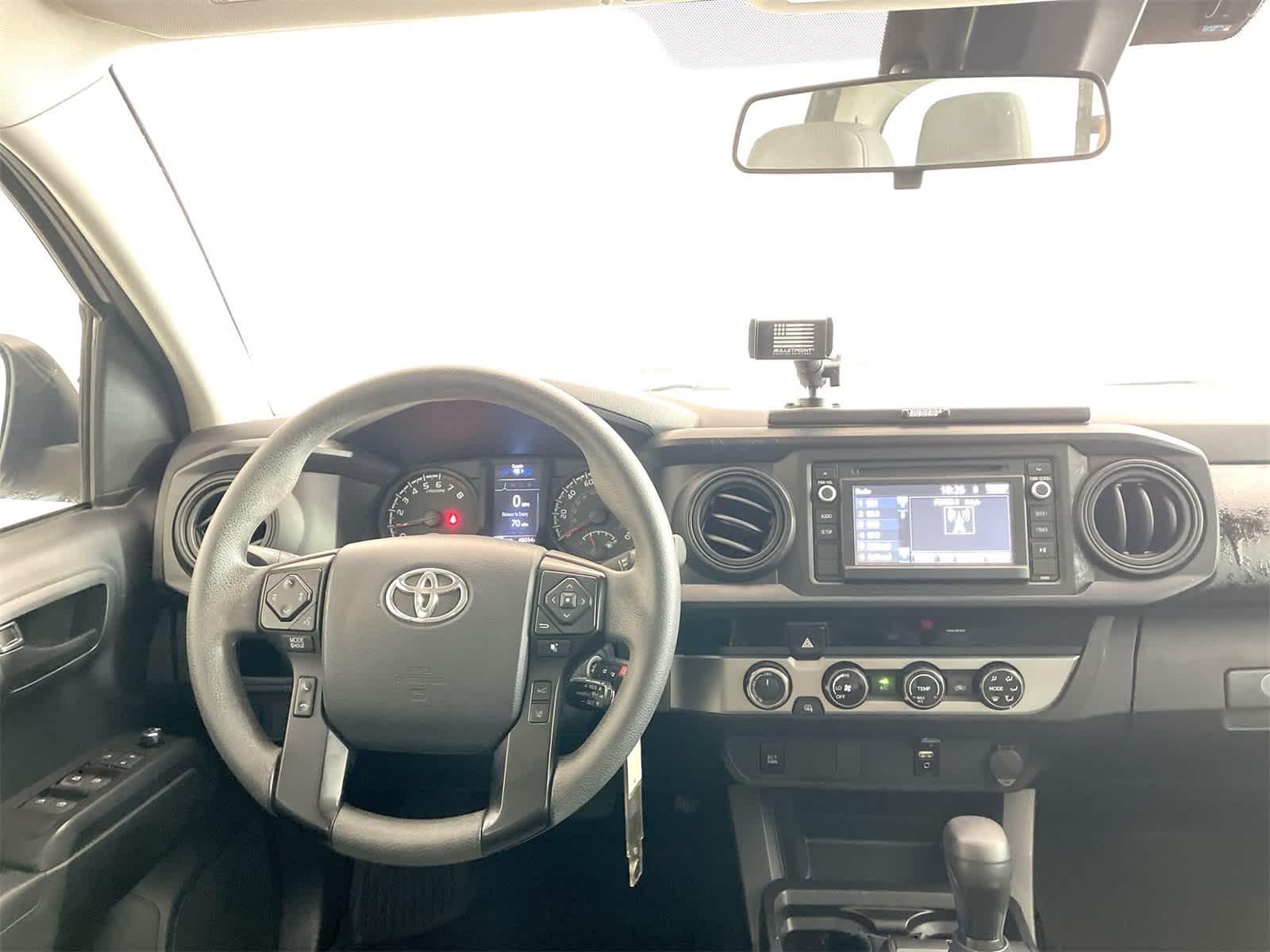 Thumbnail: 2018 Toyota Tacoma - 14