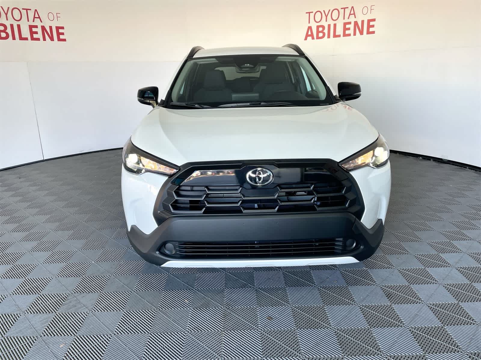 Thumbnail: 2026 Toyota Corolla Cross - 9