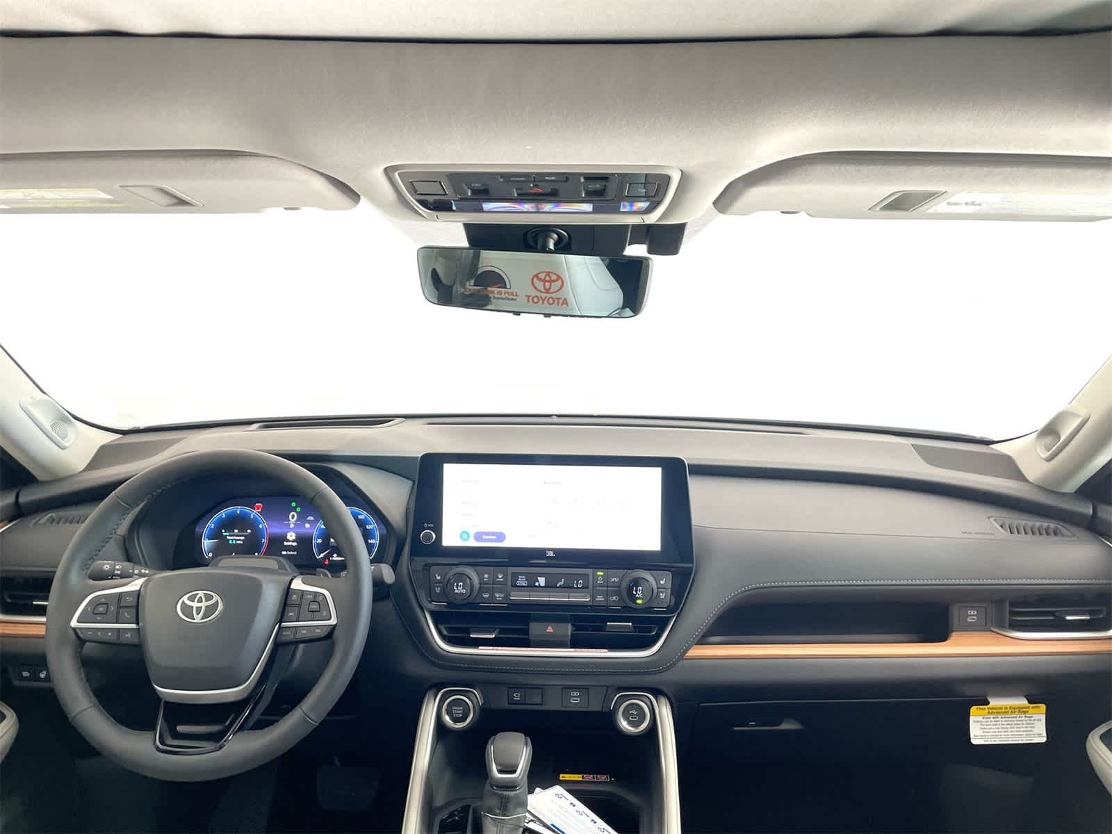 Thumbnail: 2025 Toyota Grand Highlander - 18