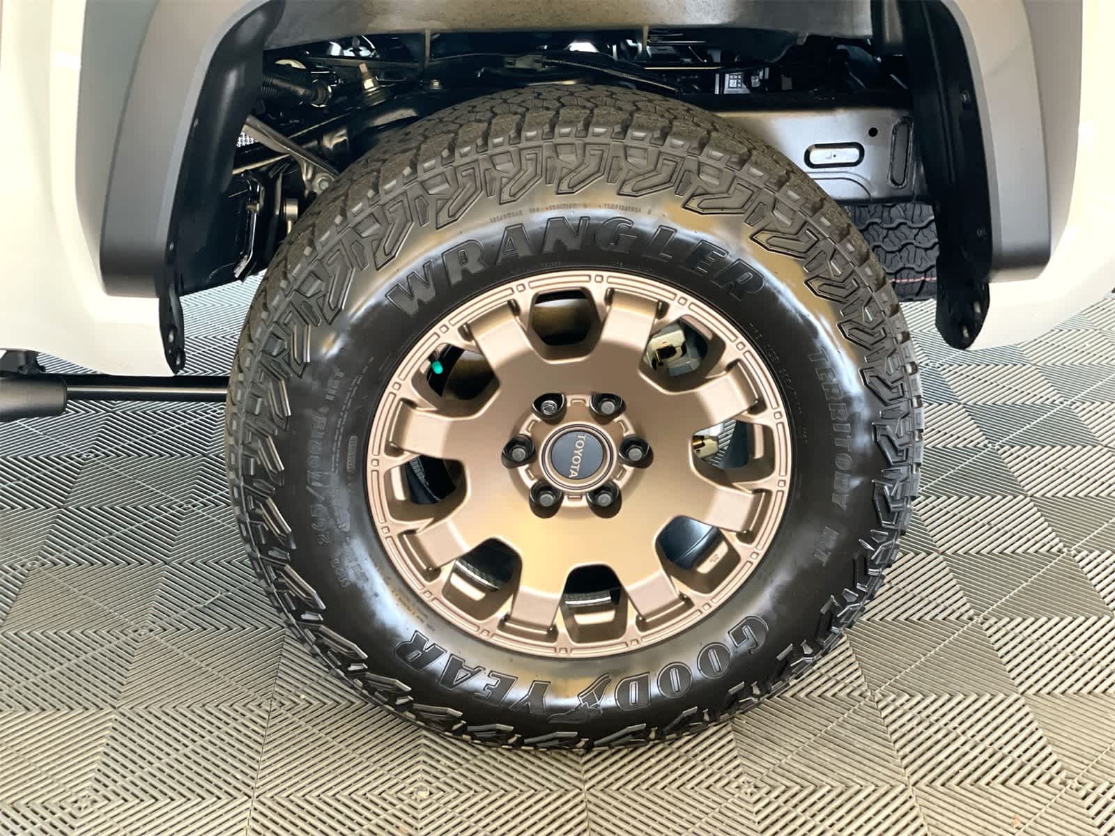 Thumbnail: 2025 Toyota Tacoma - 25