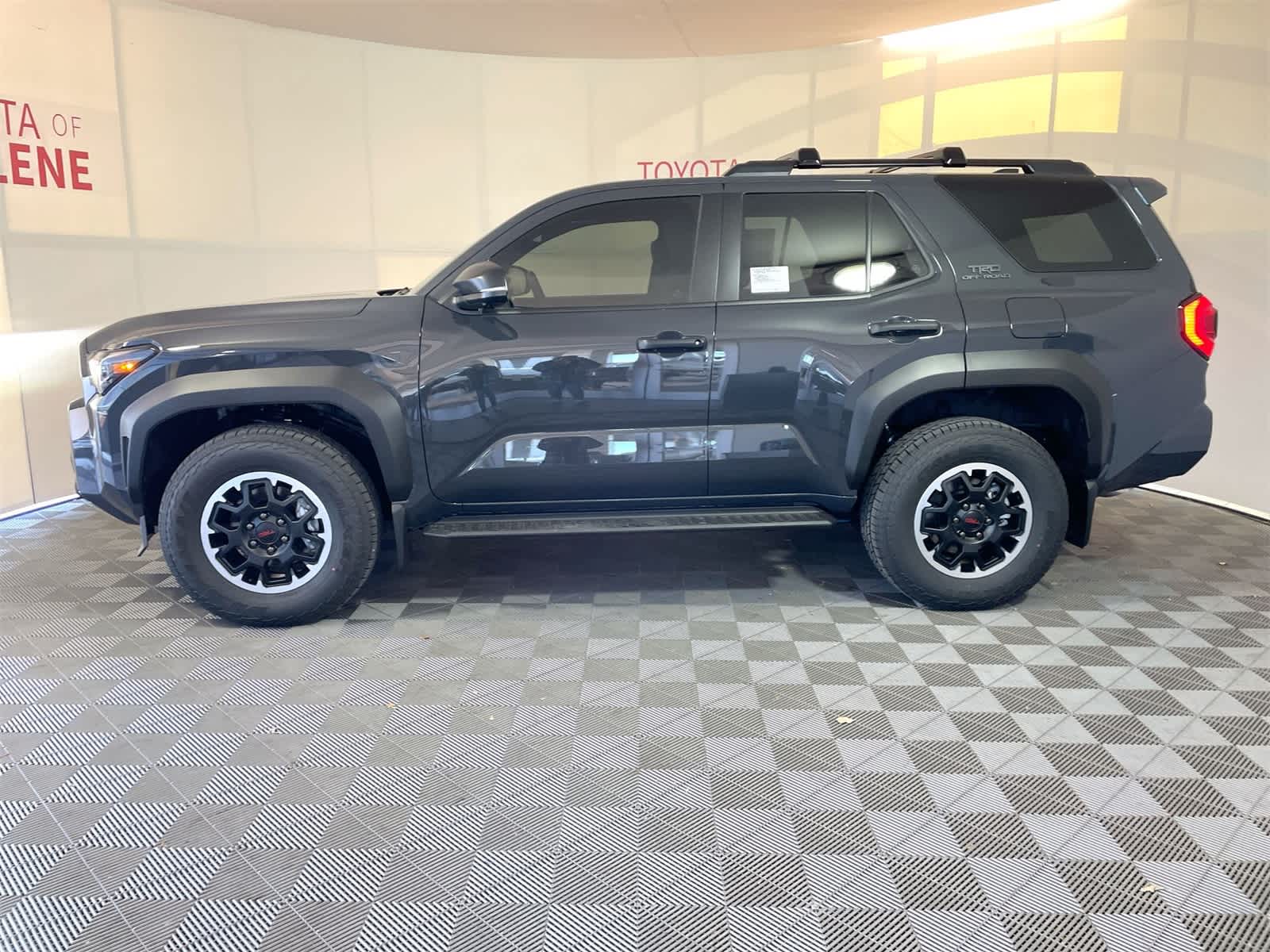 Thumbnail: 2025 Toyota 4Runner - 2