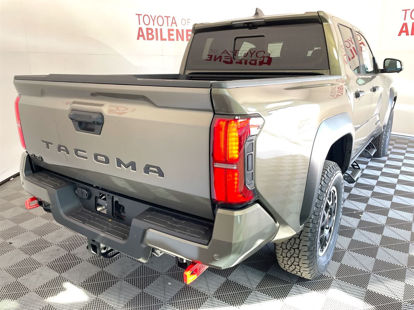 Thumbnail: 2025 Toyota Tacoma - 6