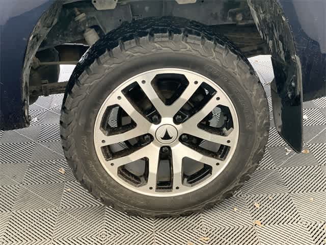 2012 Toyota Tundra Limited 26