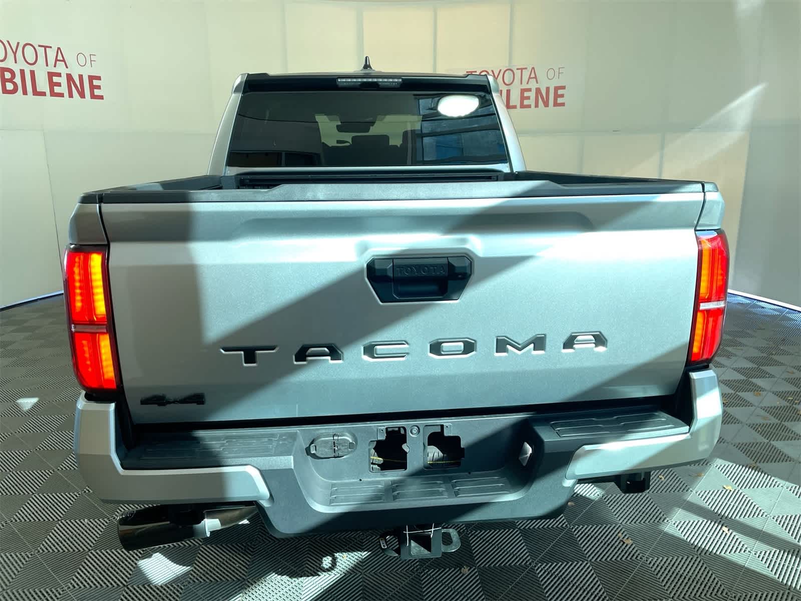 Thumbnail: 2025 Toyota Tacoma - 4