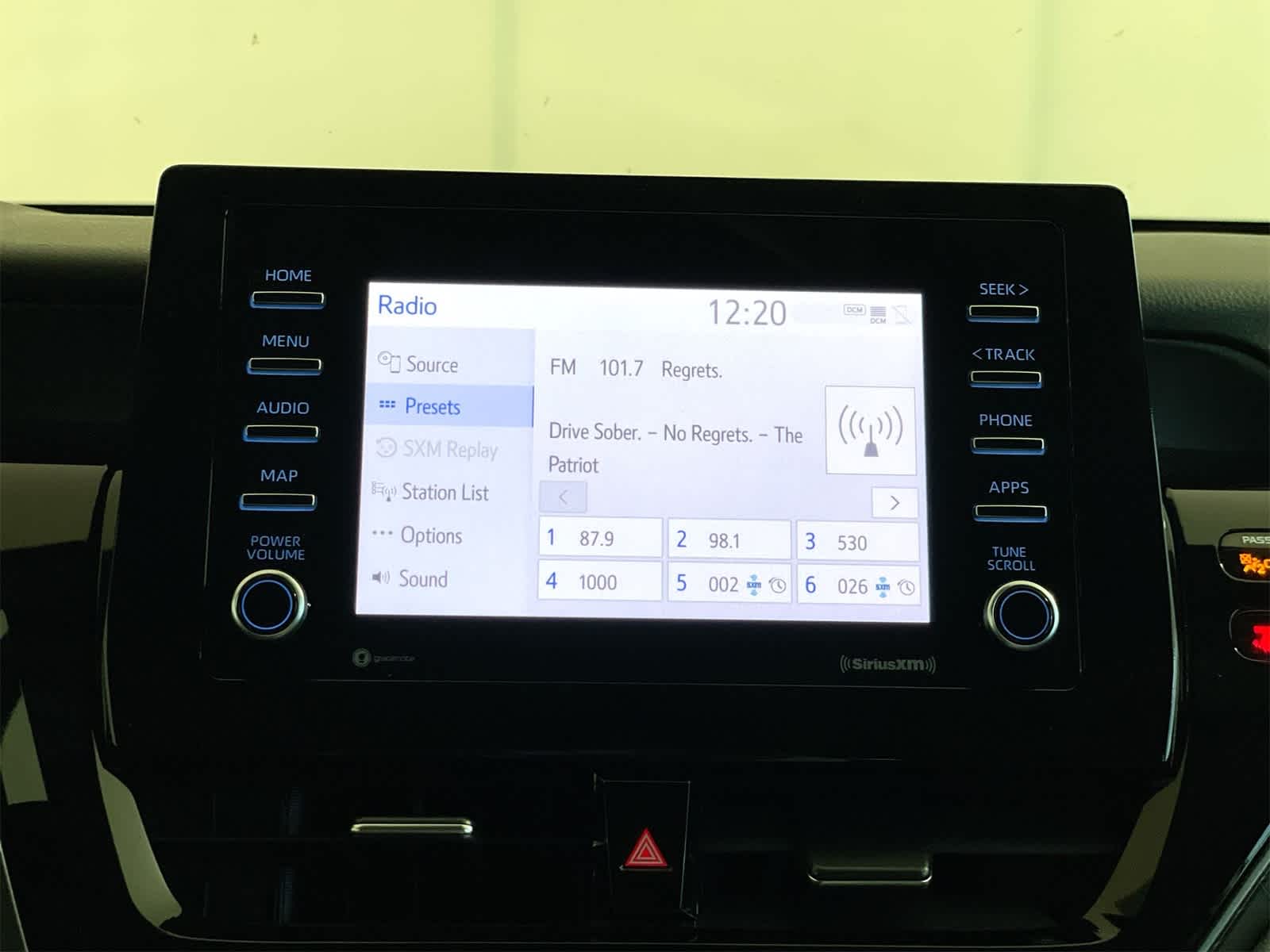 Thumbnail: 2023 Toyota Camry - 20