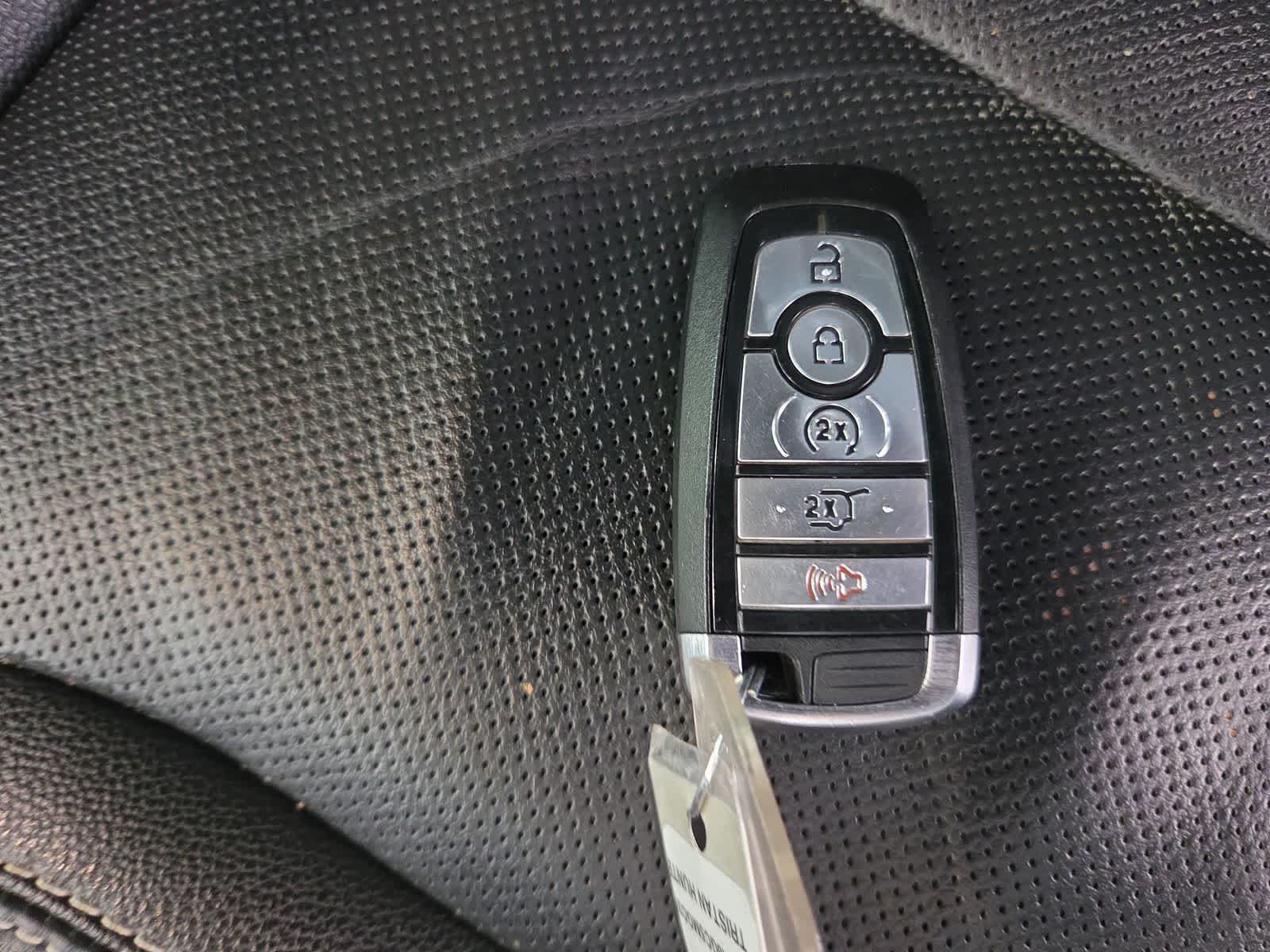 Thumbnail: 2021 Ford Explorer - 28