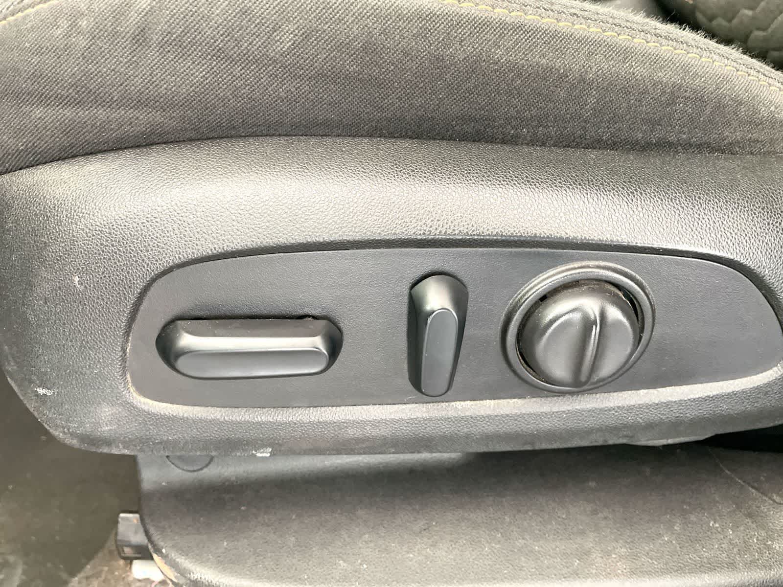 Thumbnail: 2019 Chevrolet Equinox - 11