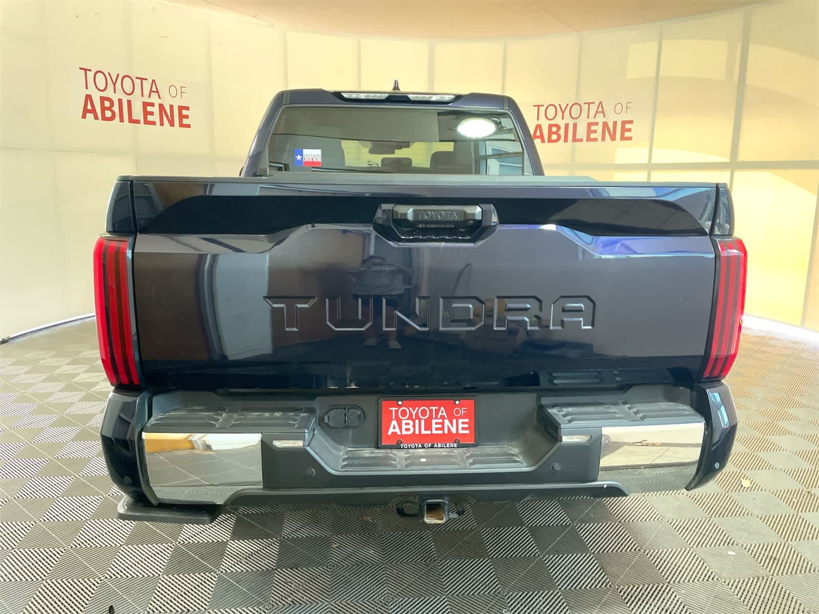 Thumbnail: 2023 Toyota Tundra - 4