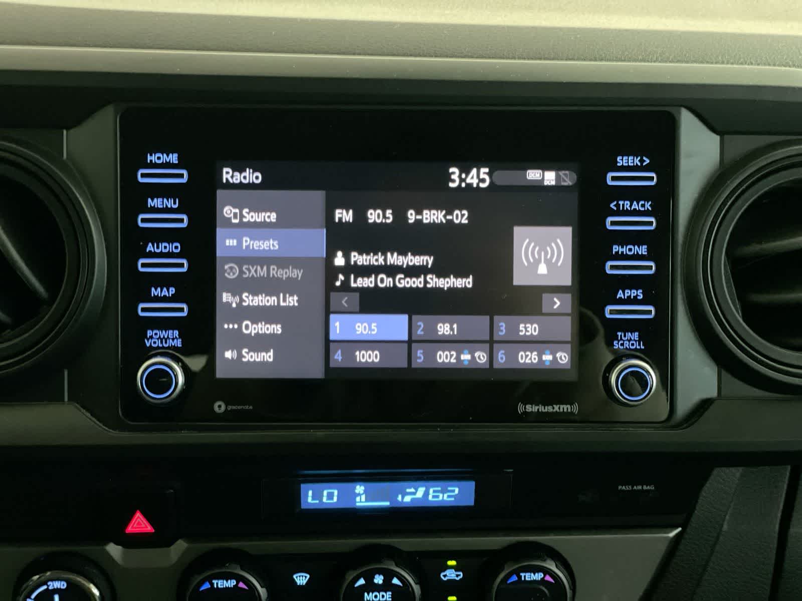 Thumbnail: 2023 Toyota Tacoma - 17