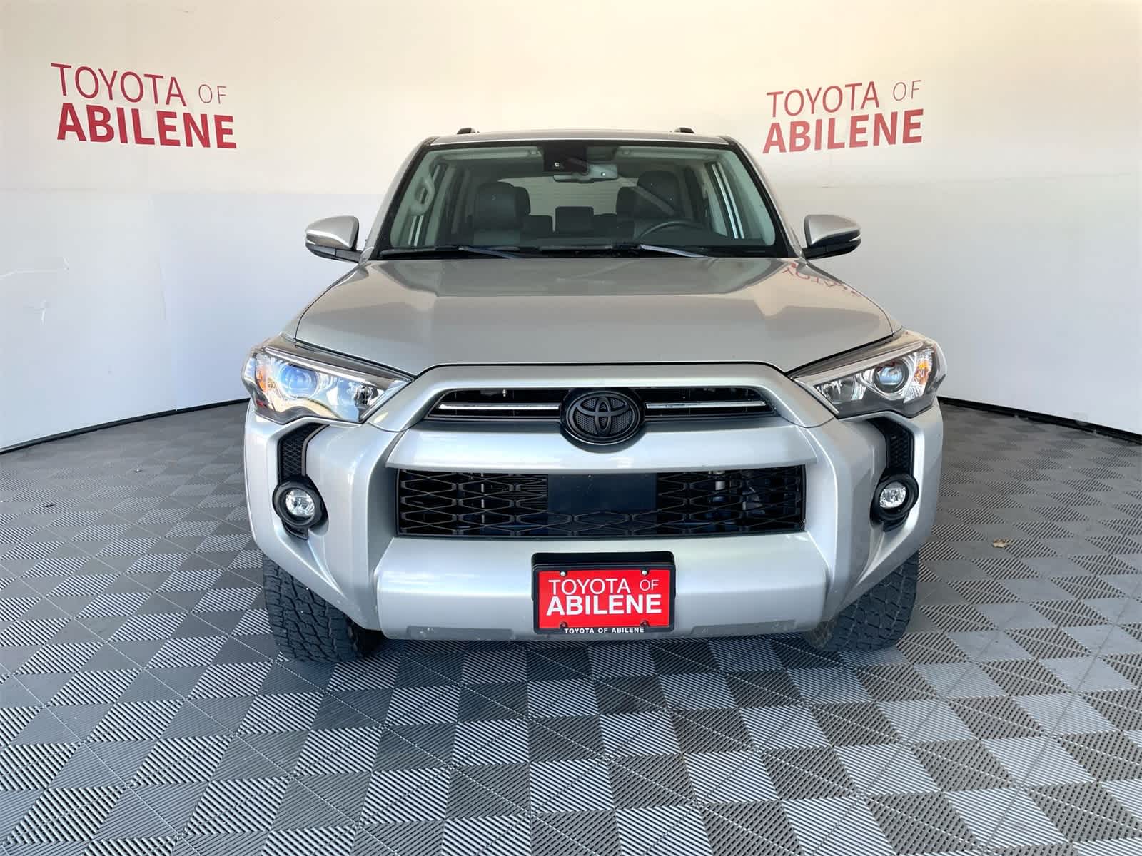 Thumbnail: 2023 Toyota 4Runner - 8