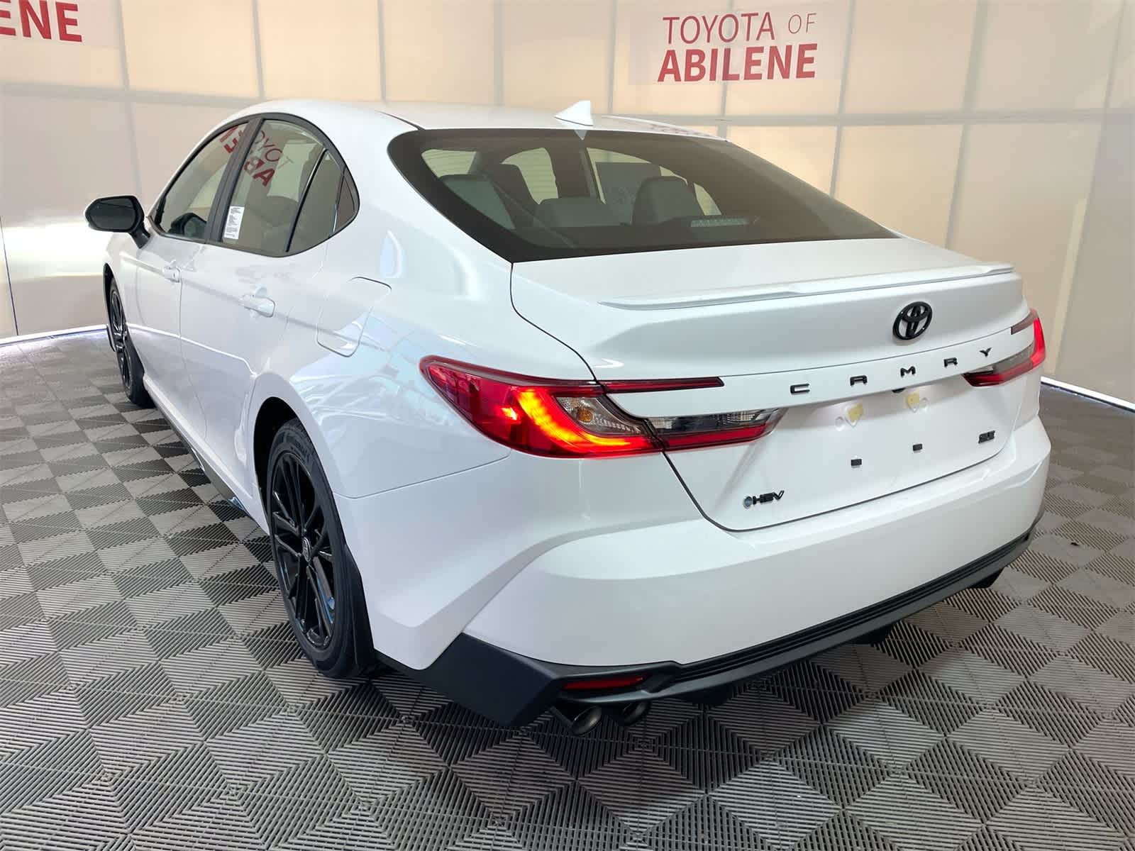 Thumbnail: 2026 Toyota Camry - 3