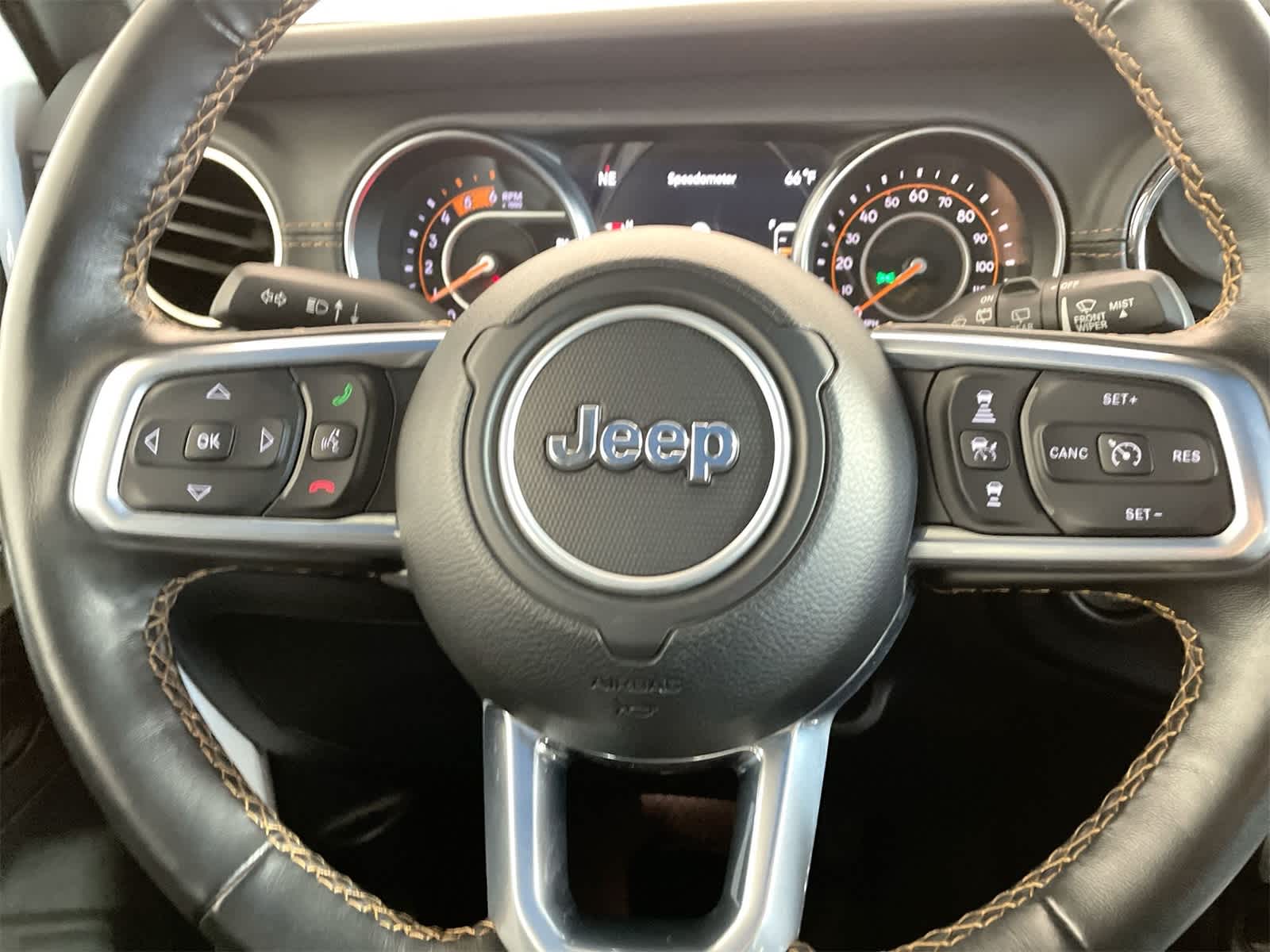 Thumbnail: 2021 Jeep Wrangler - 16