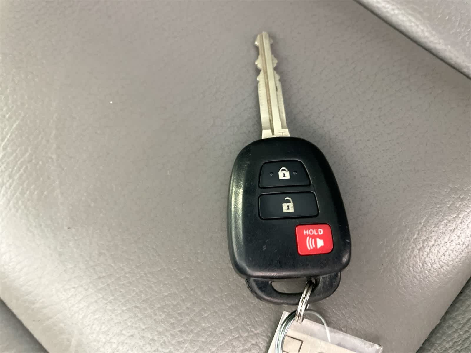 Thumbnail: 2021 Toyota Tundra - 27