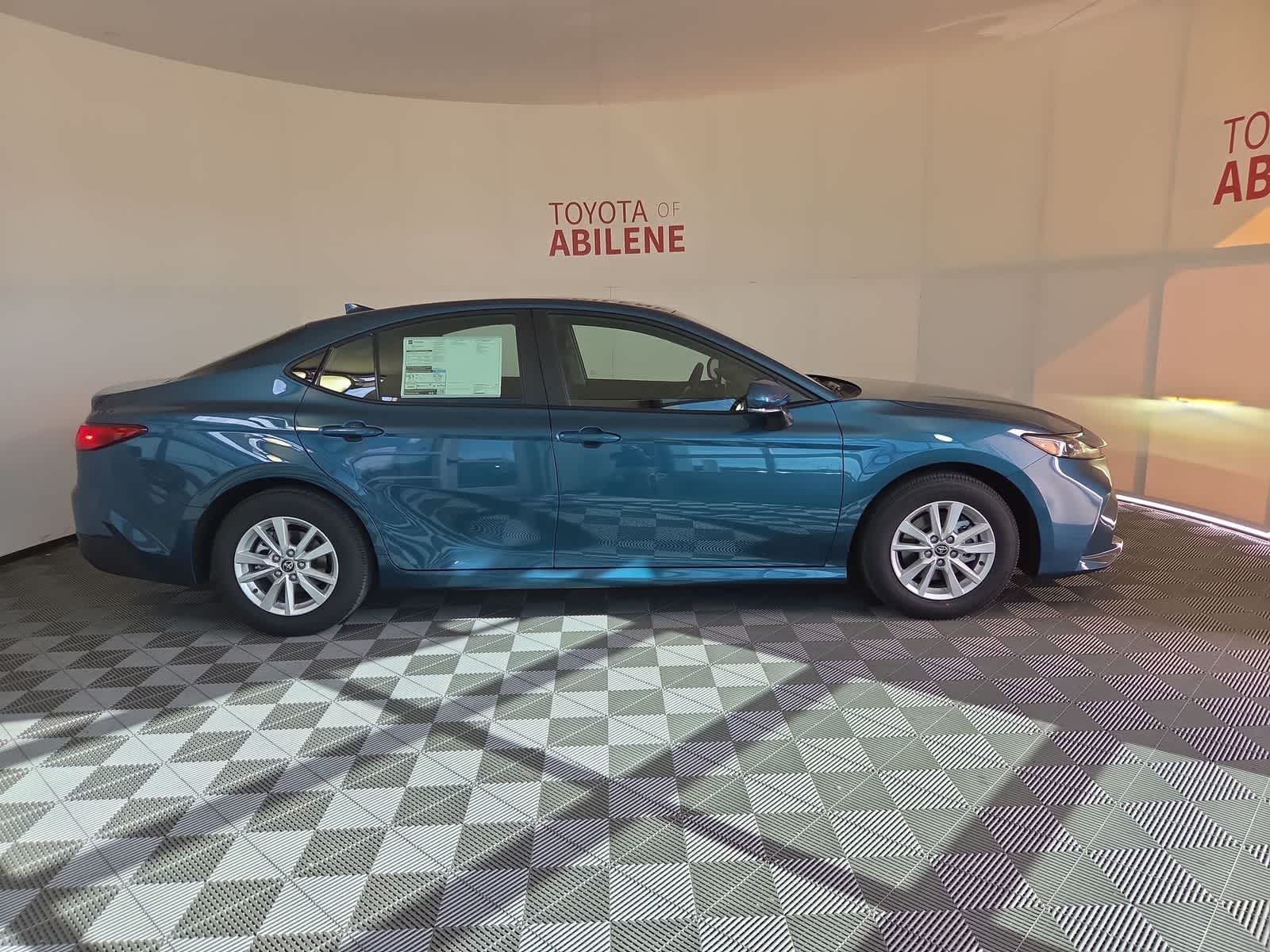 Thumbnail: 2026 Toyota Camry - 8
