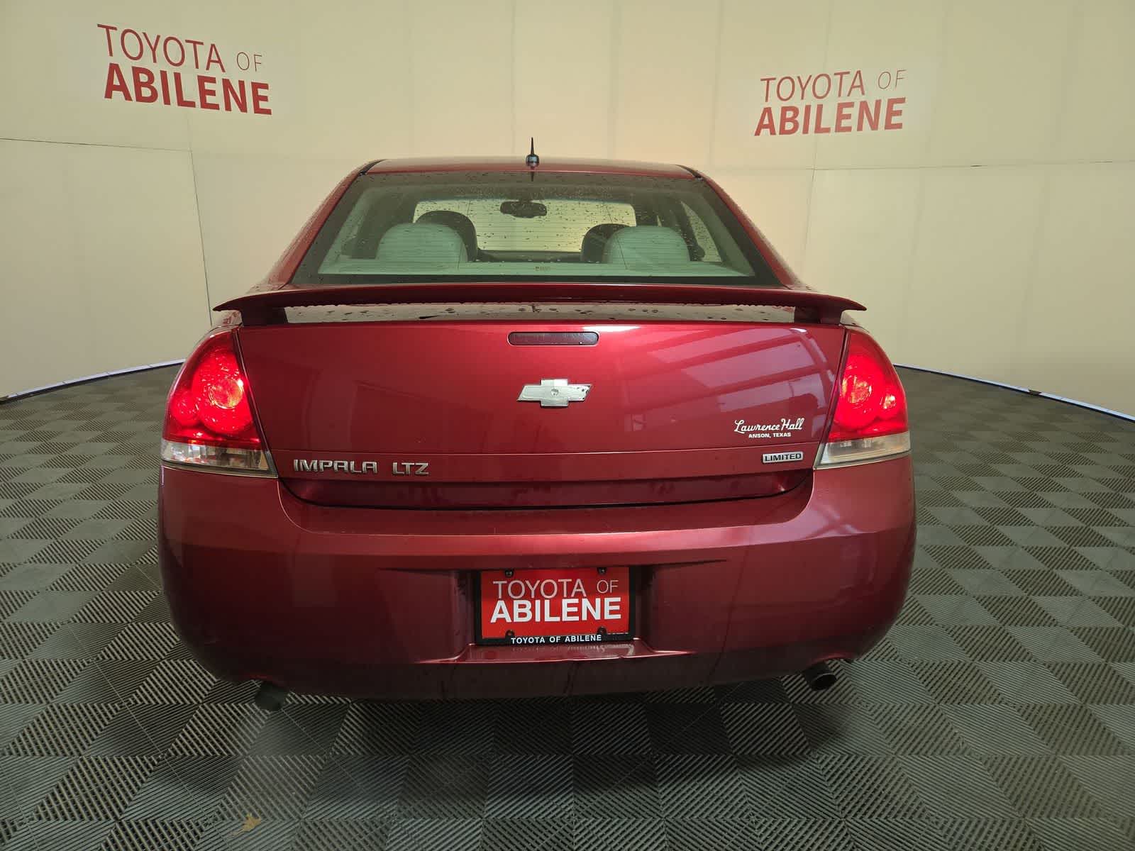 Thumbnail: 2014 Chevrolet Impala - 3