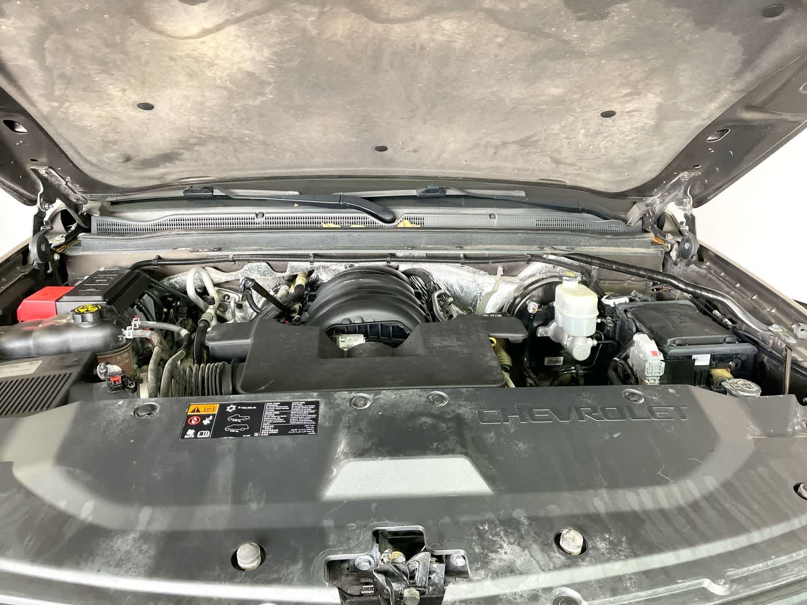 Thumbnail: 2016 Chevrolet Tahoe - 26