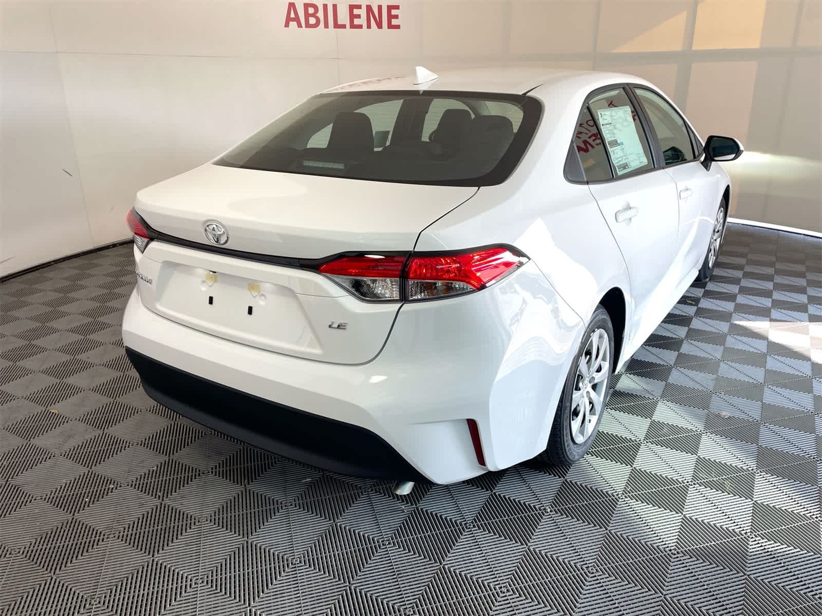 Thumbnail: 2025 Toyota Corolla - 7