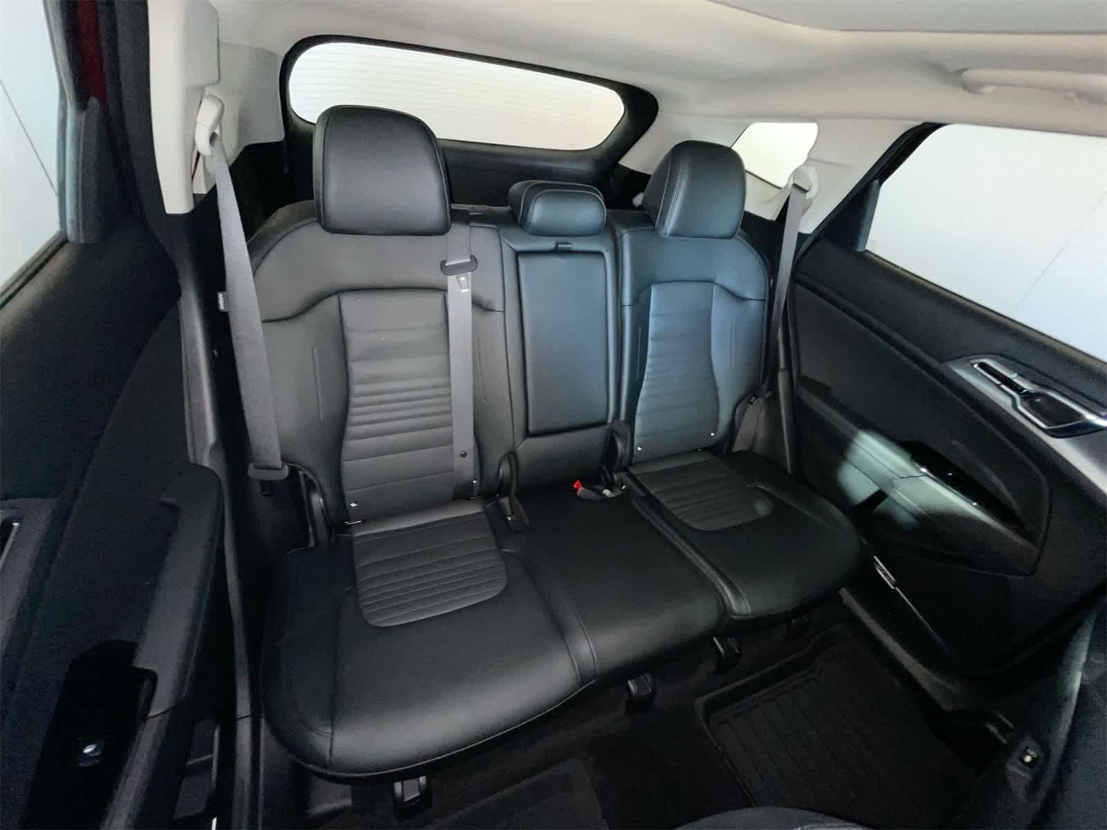 Thumbnail: 2025 Kia Sportage - 13