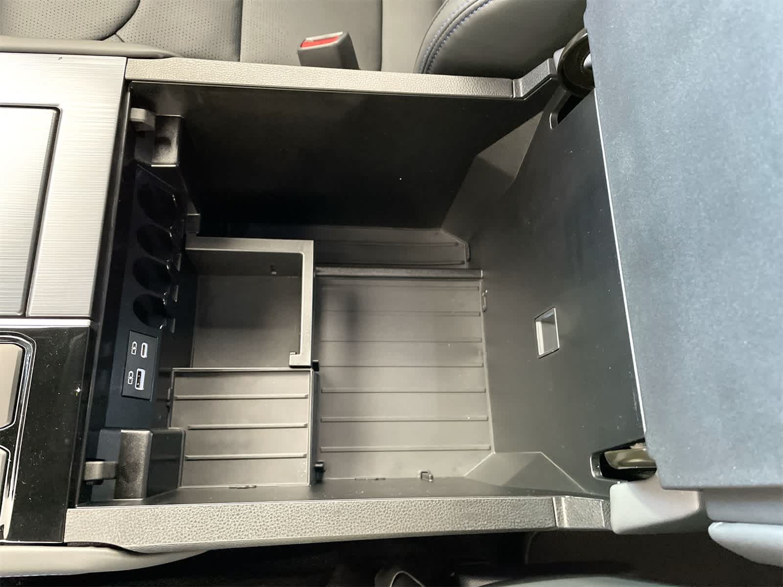 2025 Toyota Tundra Platinum 24