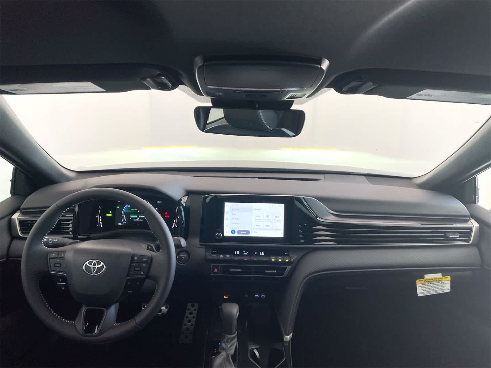 Thumbnail: 2025 Toyota Camry - 17