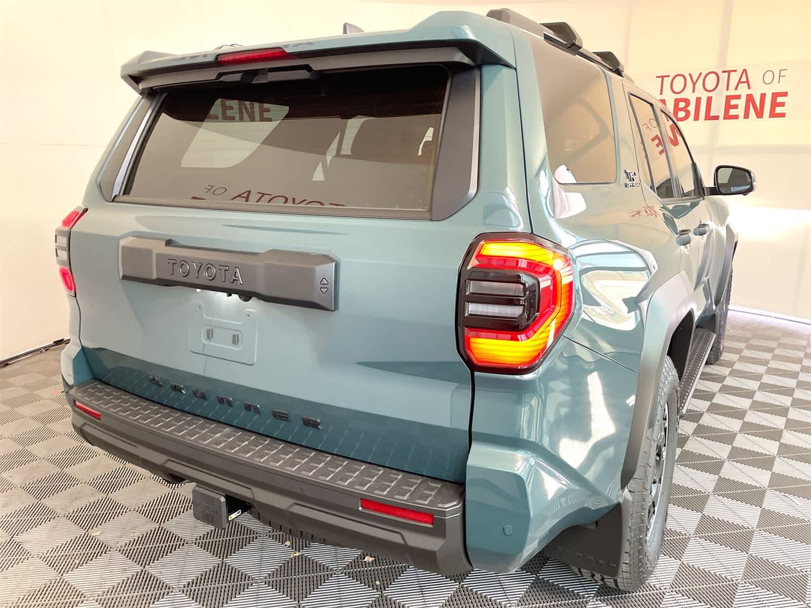 Thumbnail: 2026 Toyota 4Runner - 6