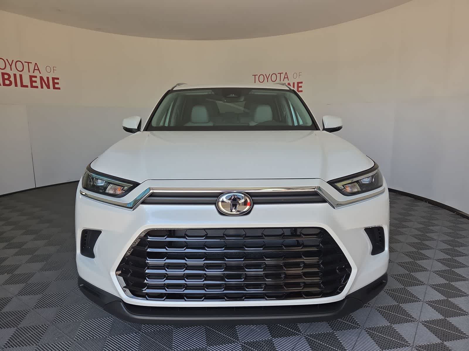 Thumbnail: 2026 Toyota Grand Highlander - 9