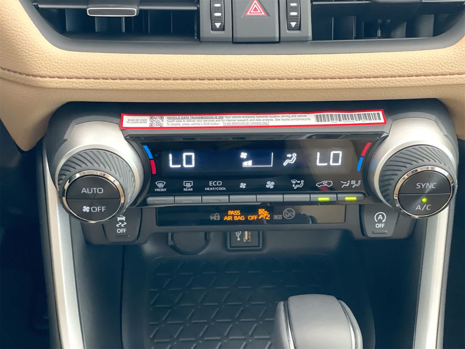 Thumbnail: 2025 Toyota RAV4 - 22