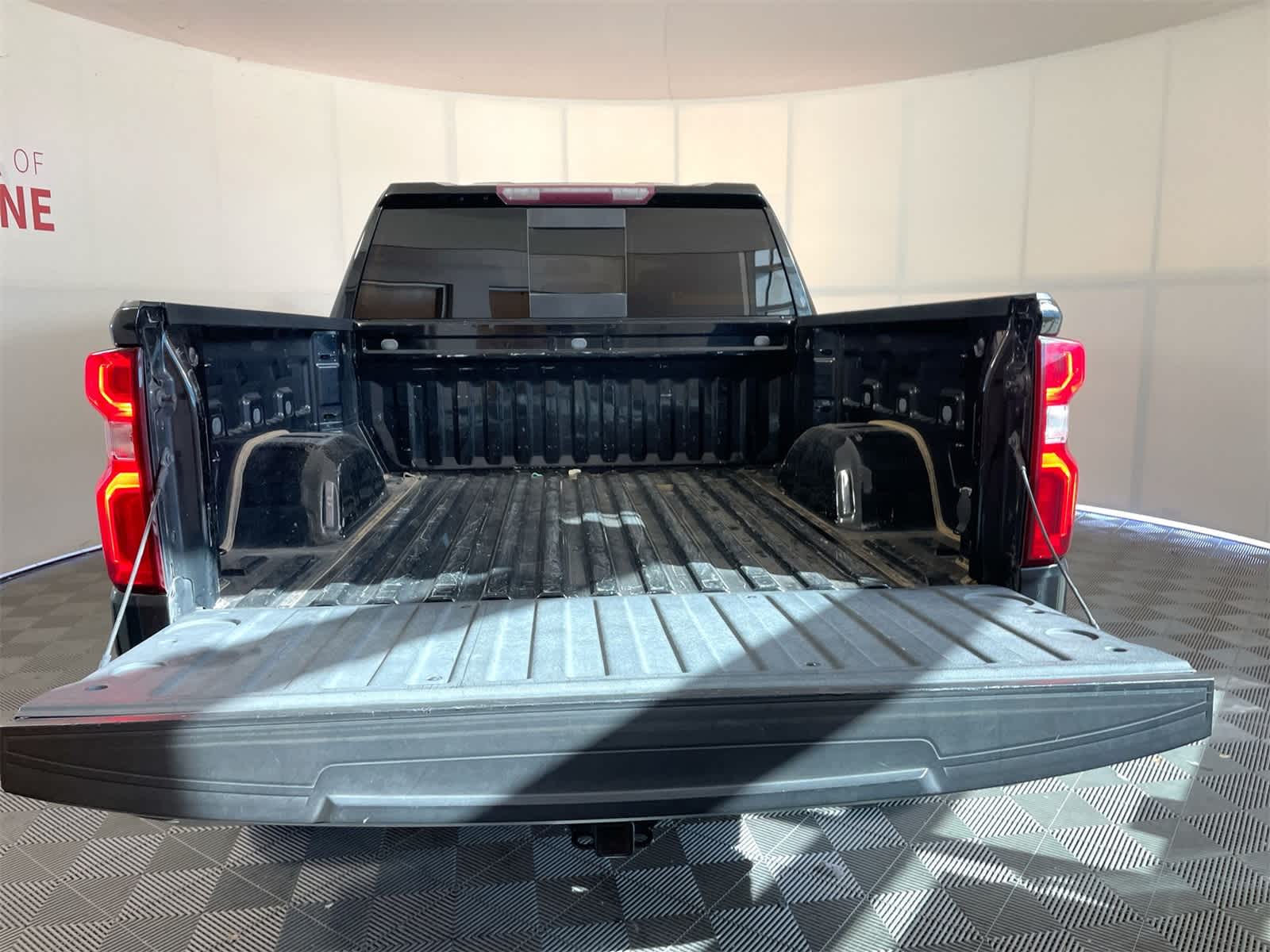 Thumbnail: 2019 Chevrolet Silverado 1500 - 5