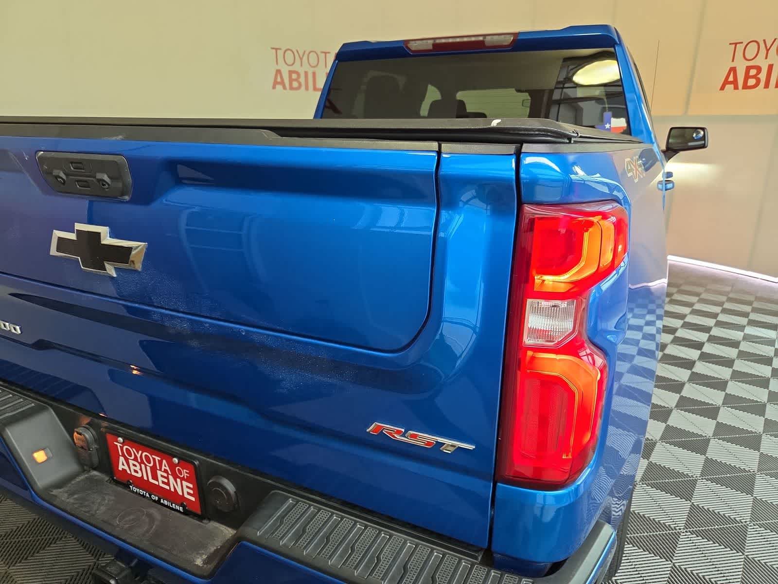 Thumbnail: 2024 Chevrolet Silverado 1500 - 7