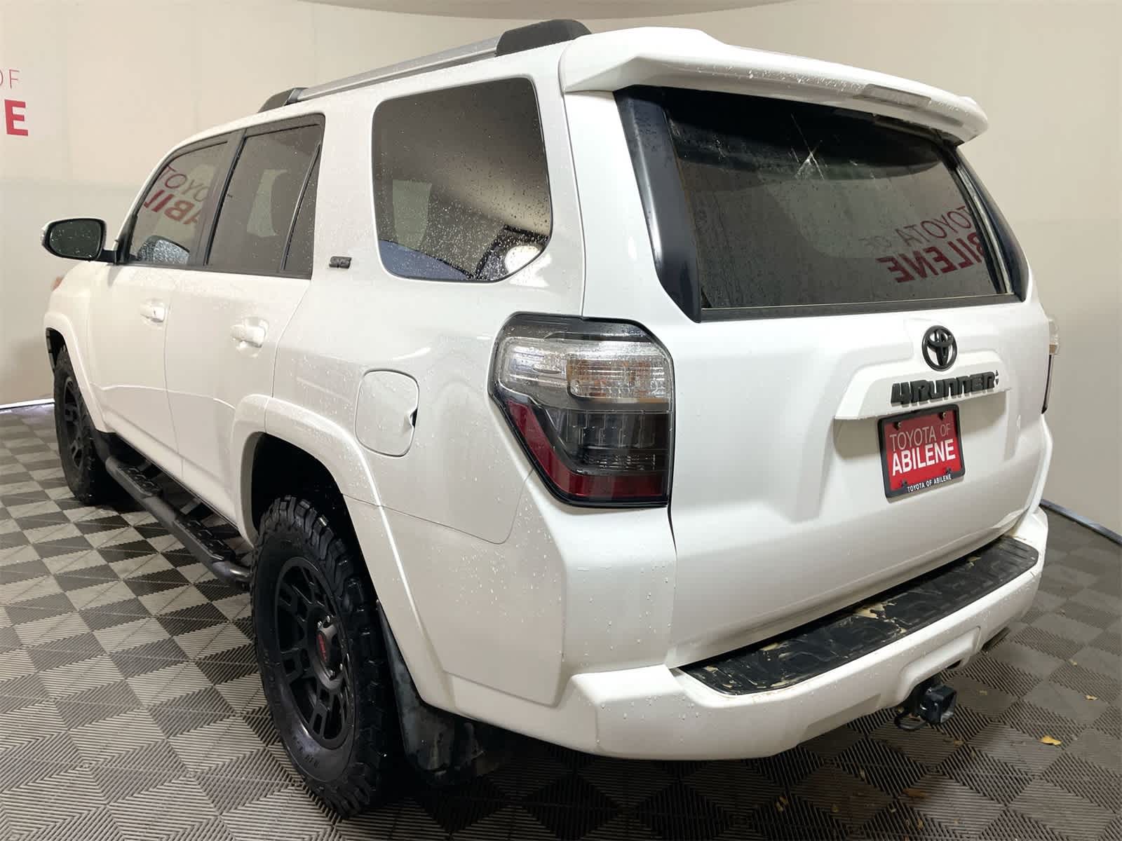 Thumbnail: 2023 Toyota 4Runner - 3